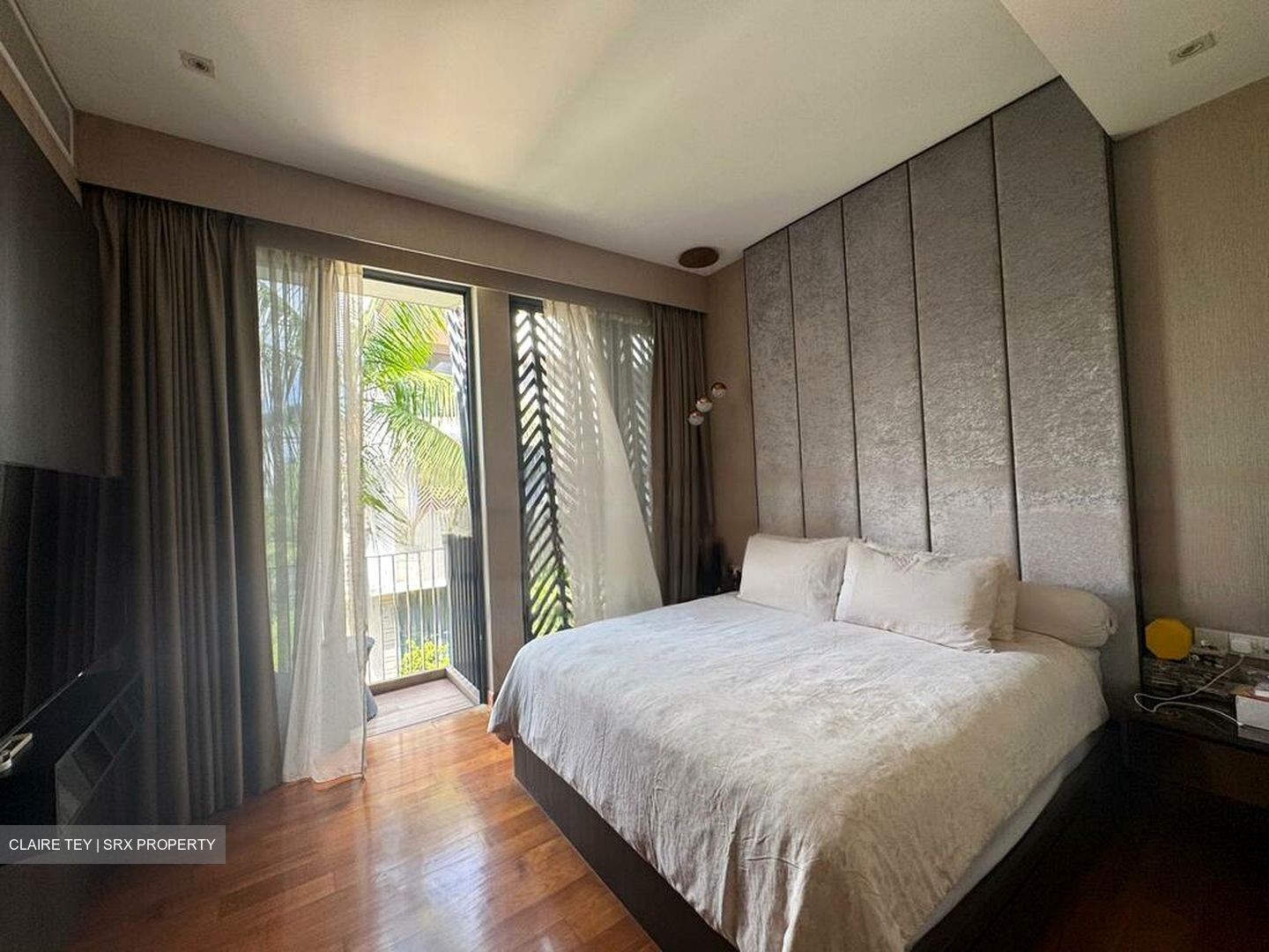 Sunrise Avenue (D28), Terrace #471349721